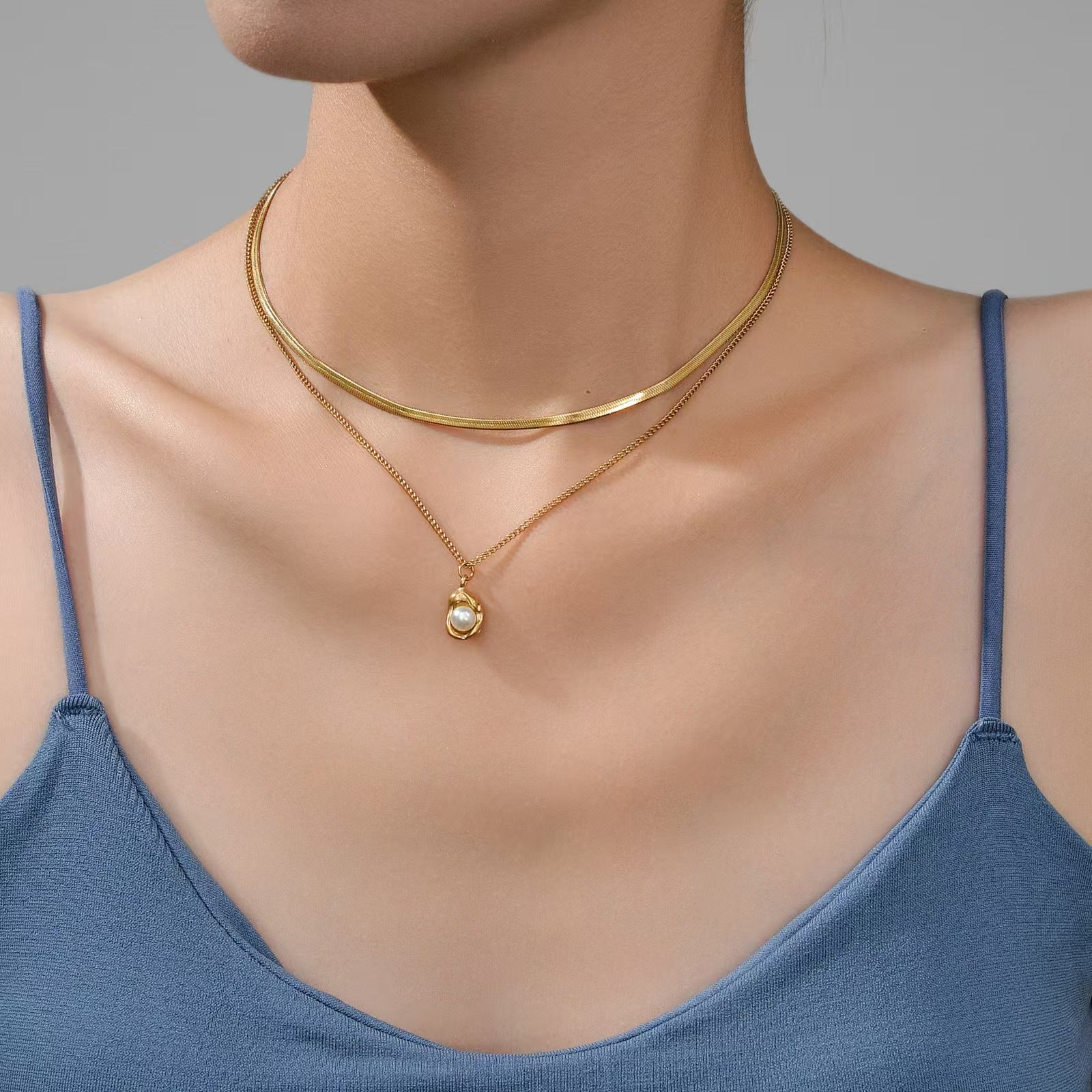 Collar Alba